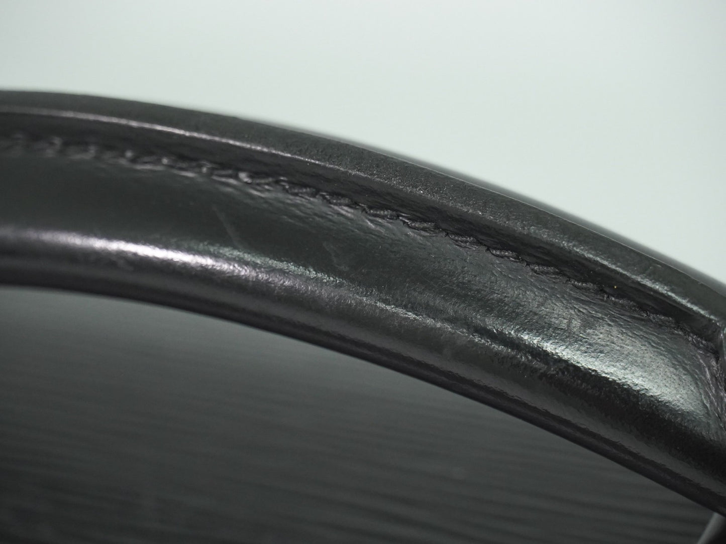 Louis Vuitton Neo Robusto 2 Briefcase Taiga Leather, BLACK, LEATHER, Briefcase