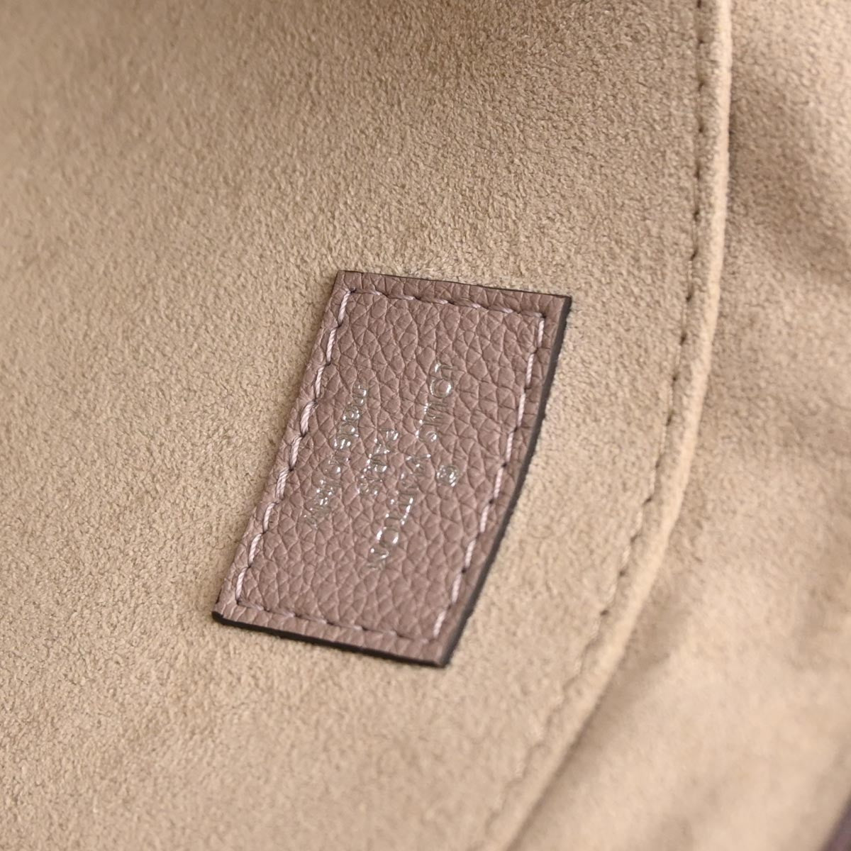 Louis Vuitton Pochette Jour Leather, Gray, Leather, Clutch