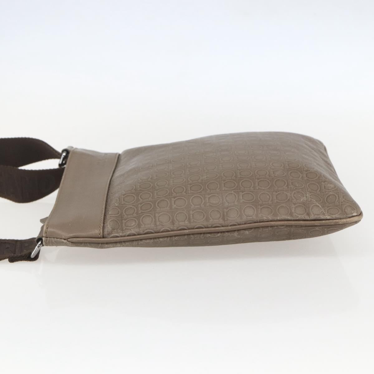 Salvatore Ferragamo Gancini Shoulder Bag Leather, BEIGE, LEATHER, Shoulder bag