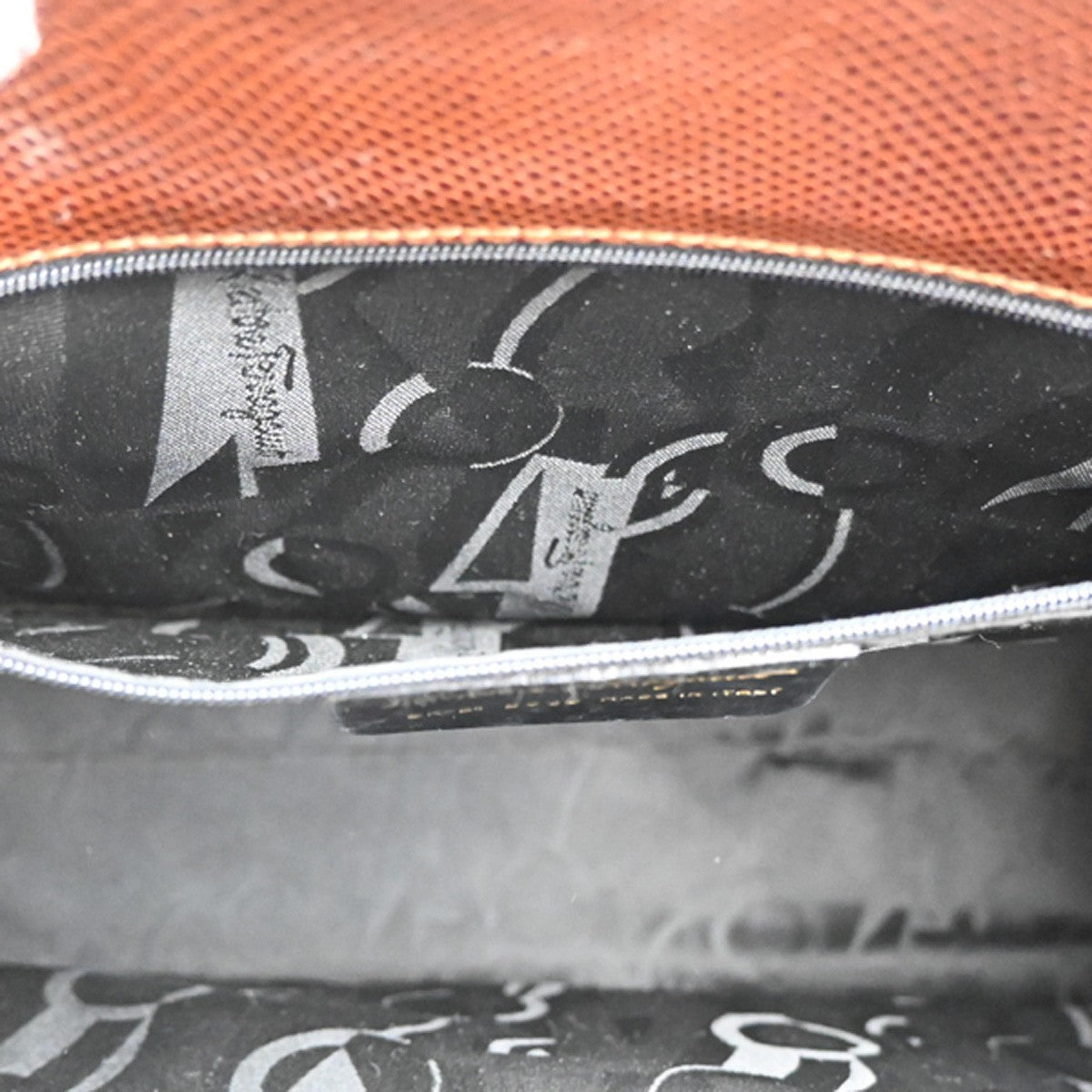 Salvatore Ferragamo Vara shoulder Bag Leather, BROWN, LEATHER, Shoulder bag