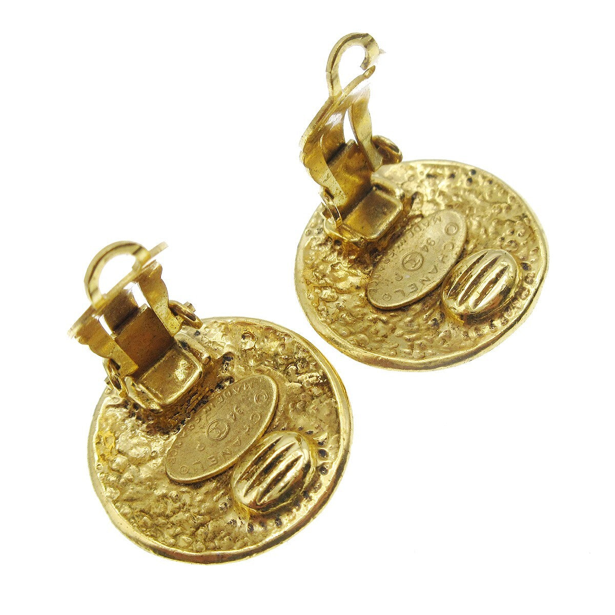 Chanel CC Button Clip-On Earrings Metal, GOLD, GOLD_PLATED, Earrings