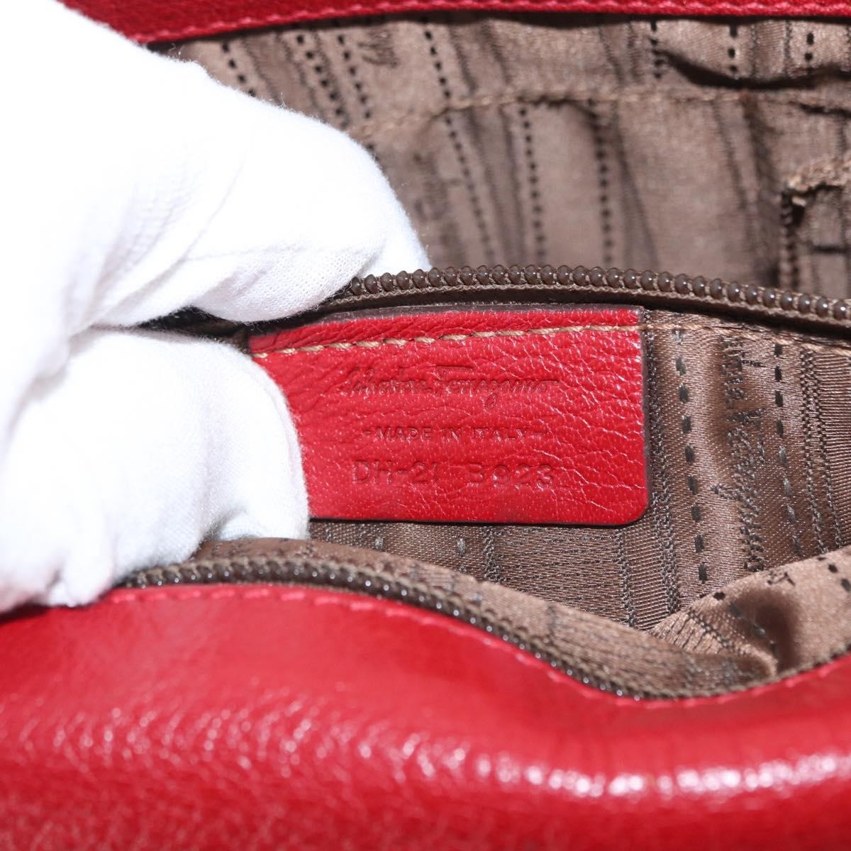 Salvatore Ferragamo Gancini Shoulder Bag Leather, RED, LEATHER, Shoulder bag