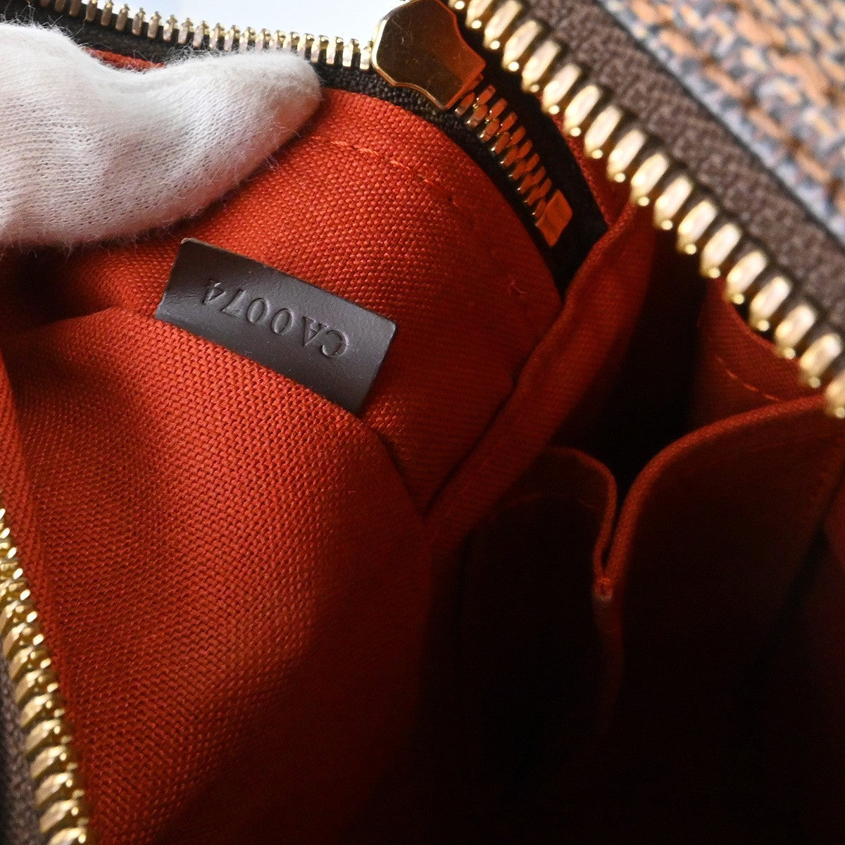 Louis Vuitton Olav Handbag Damier, Brown, Canvas, Shoulder Bag