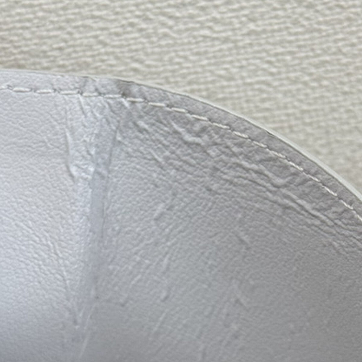 Louis Vuitton Discovery Wallet Monogram Taigarama, WHITE, LEATHER, Wallets