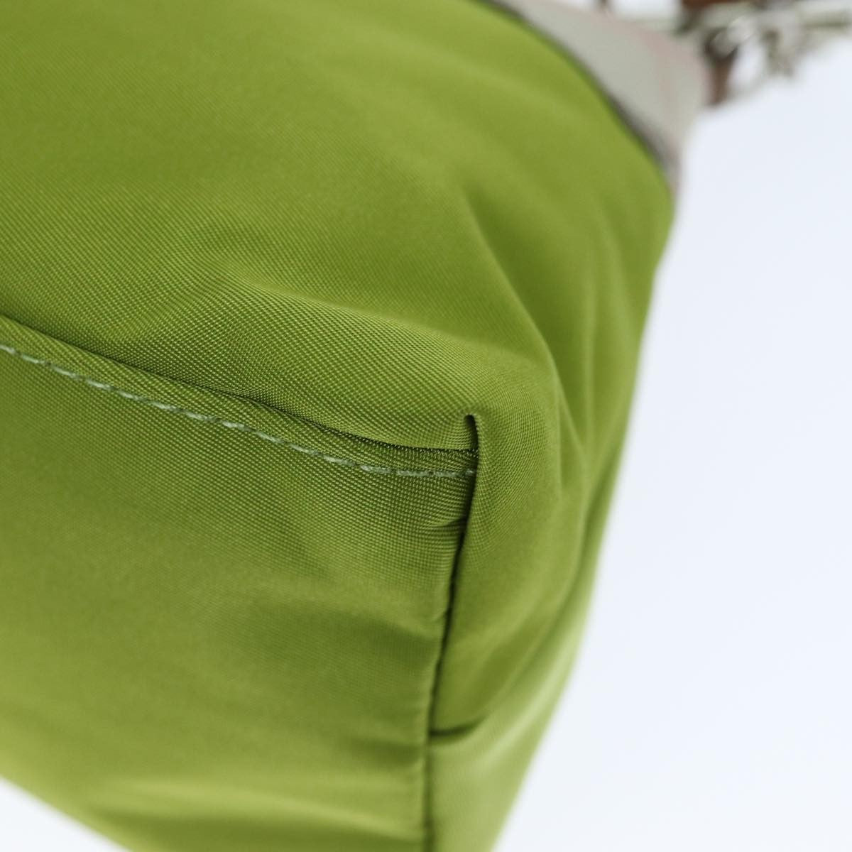 Burberry Nova check Pochette Nylon, GREEN, NYLON, Clutche & pouche