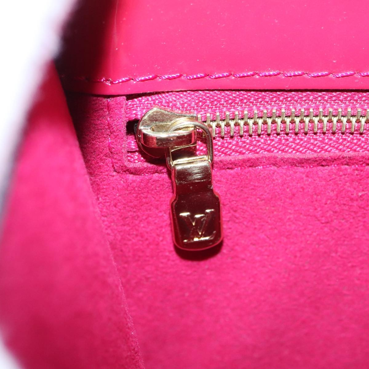 Louis Vuitton Monceau Handbag Vernis, Red, Patent Leather, Handbag