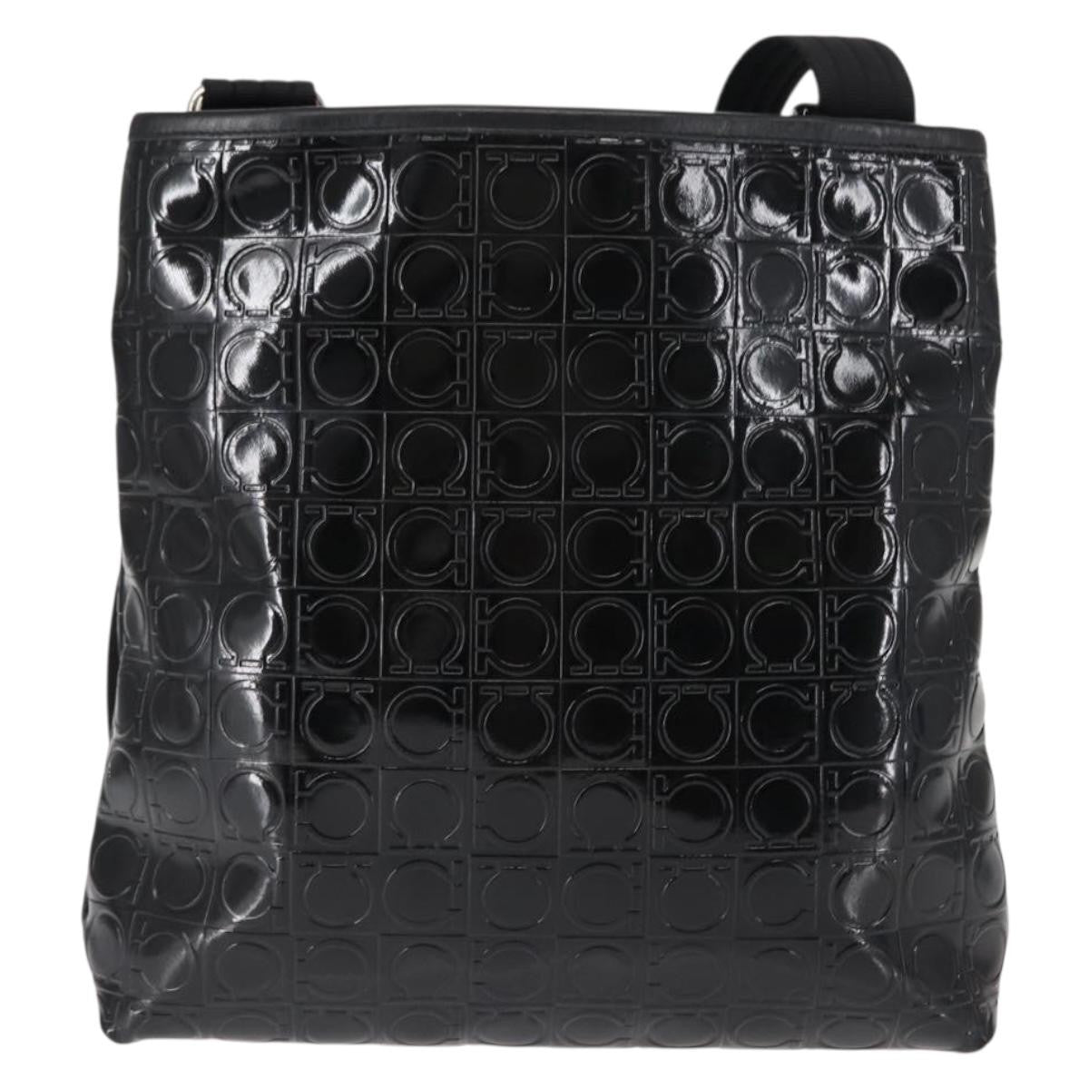 Salvatore Ferragamo Gancini Shoulder Bag Patent Leather, BLACK, PATENT_LEATHER, Shoulder bag