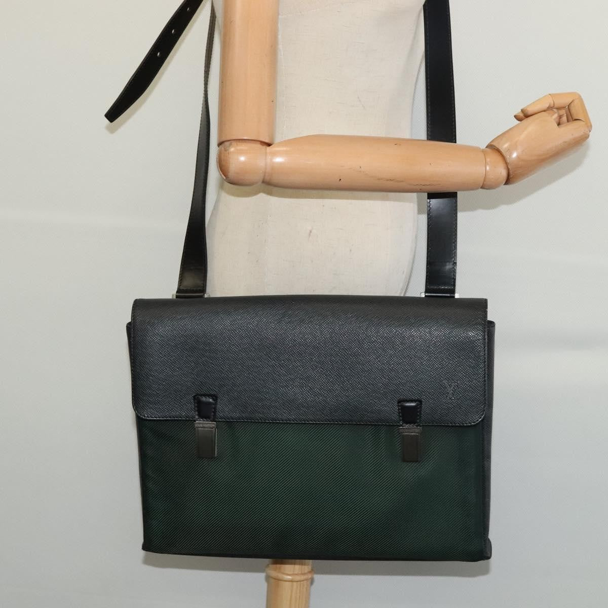 Louis Vuitton Saratov Messenger Bag Taiga Leather and Canvas, GRAY, LEATHER, Crossbody bag