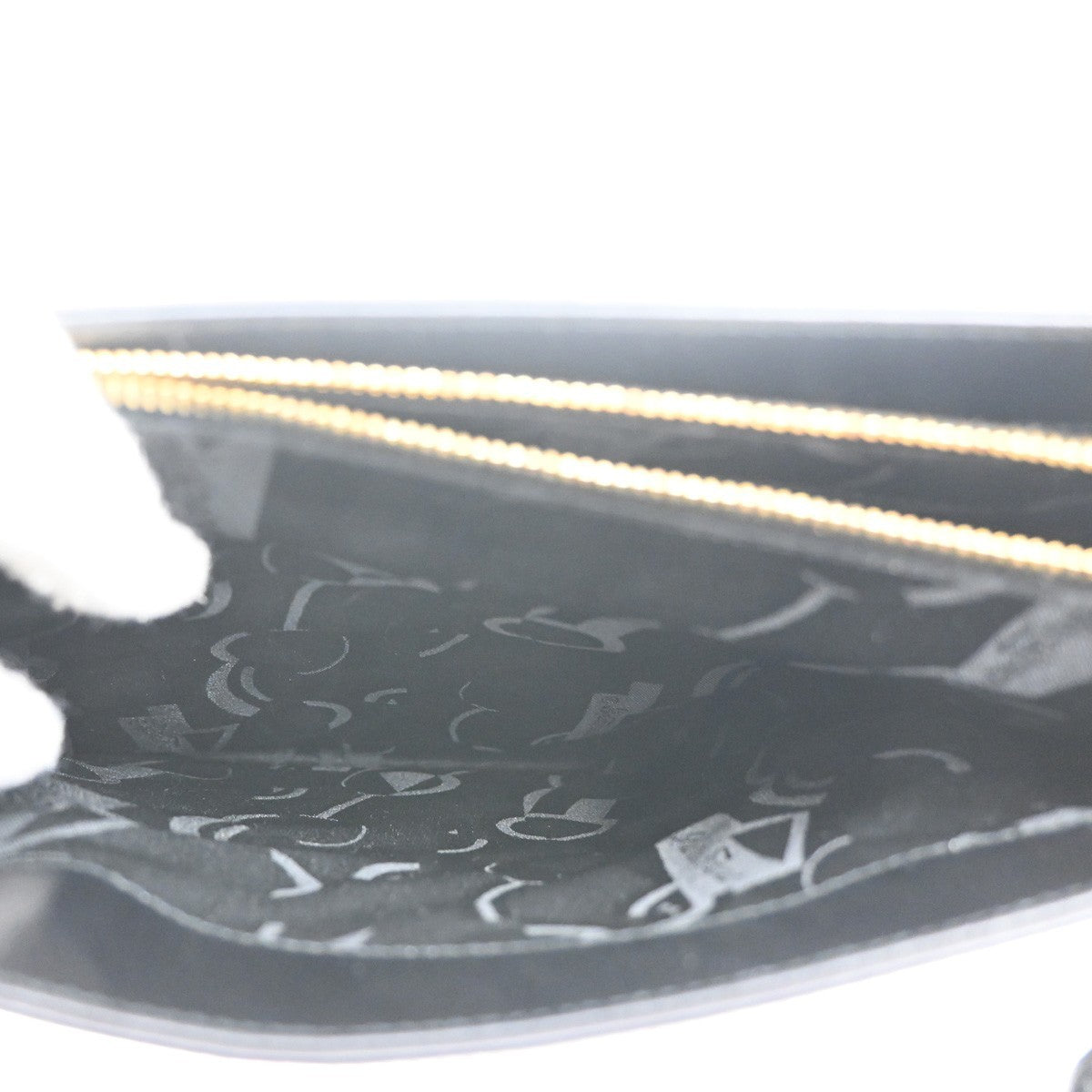 Salvatore Ferragamo Gancini Shoulder Bag Leather, BLACK, LEATHER, Shoulder bag