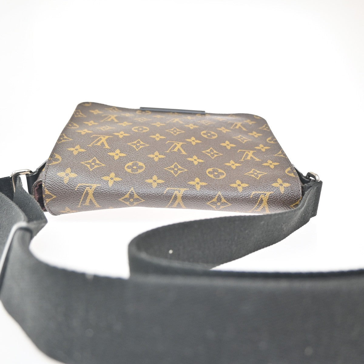 Louis Vuitton District Messenger Bag Macassar Monogram Canvas, BROWN, CANVAS, Shoulder bag