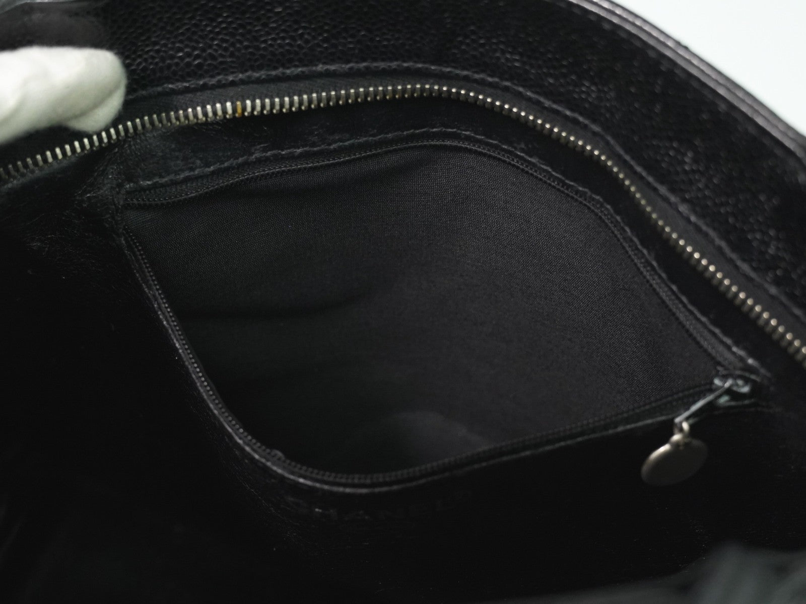 Chanel Medallion Tote Quilted Caviar, BLACK, LEATHER, Tote bag