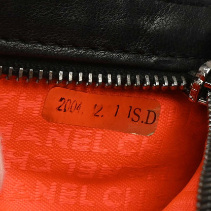 Chanel Lax Pochette Leather, BLACK, LEATHER, Clutche & pouche