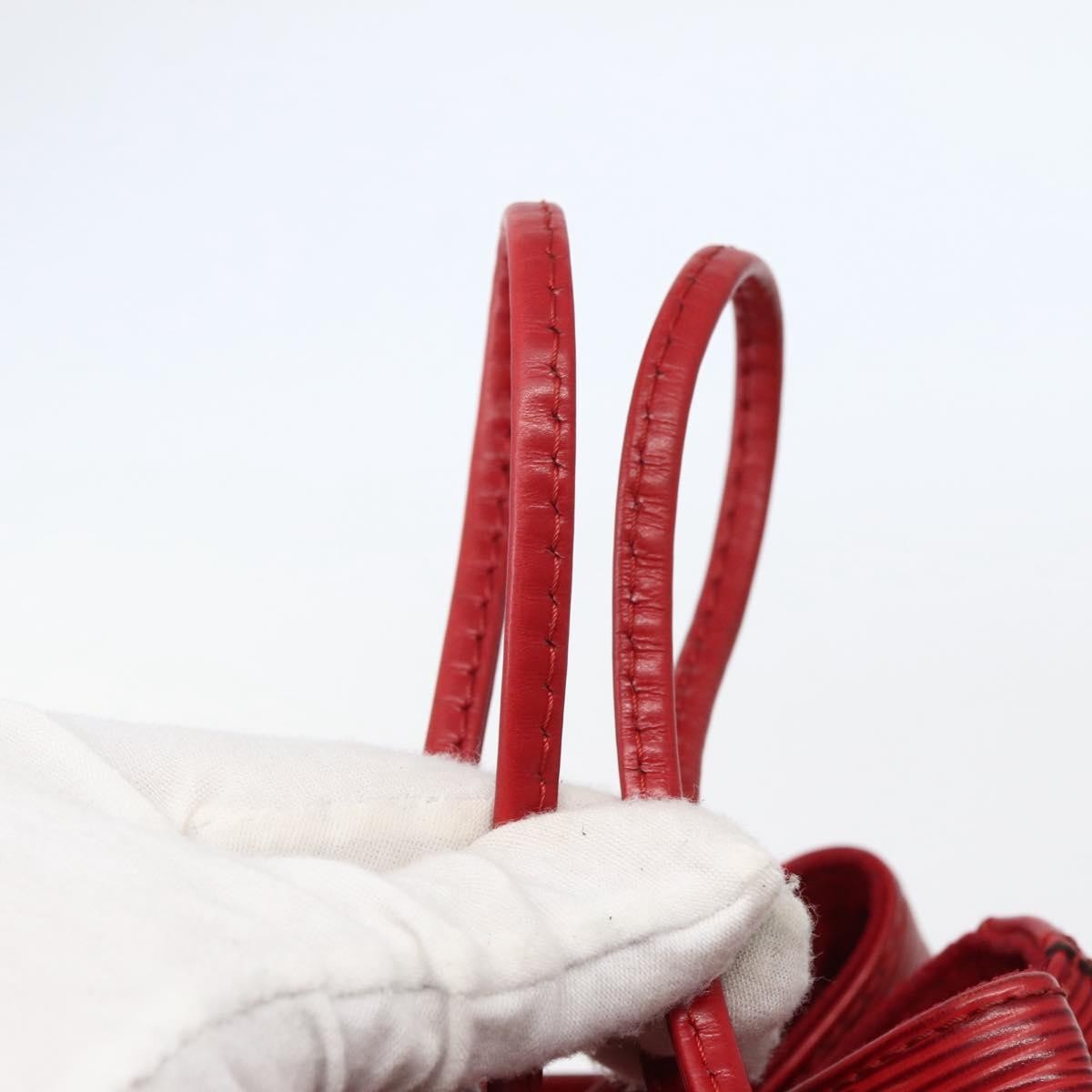 Louis Vuitton Noe Shoulder bag Leather, RED, LEATHER, Shoulder bag