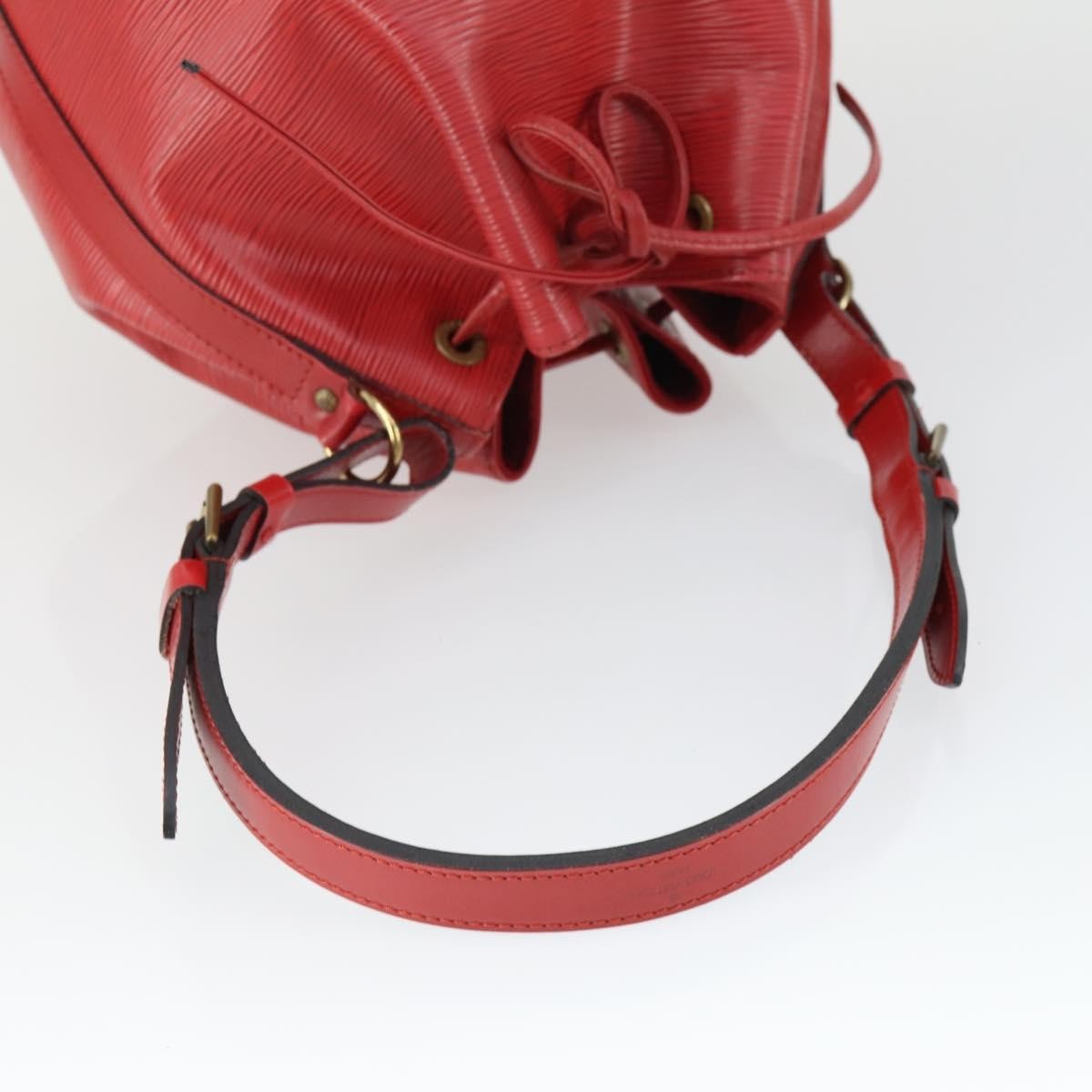 Louis Vuitton Noe Handbag Epi Leather, RED, LEATHER, Shoulder bag