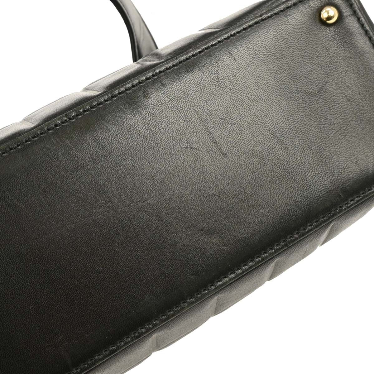 Chanel Chocolate Bar CC Tote Quilted Leather, BLACK, LEATHER, Tote bag