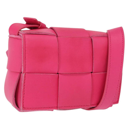 Bottega Veneta Cassette Crossbody Bag Maxi Intrecciato Leather, PINK, LEATHER, Clutche & pouche
