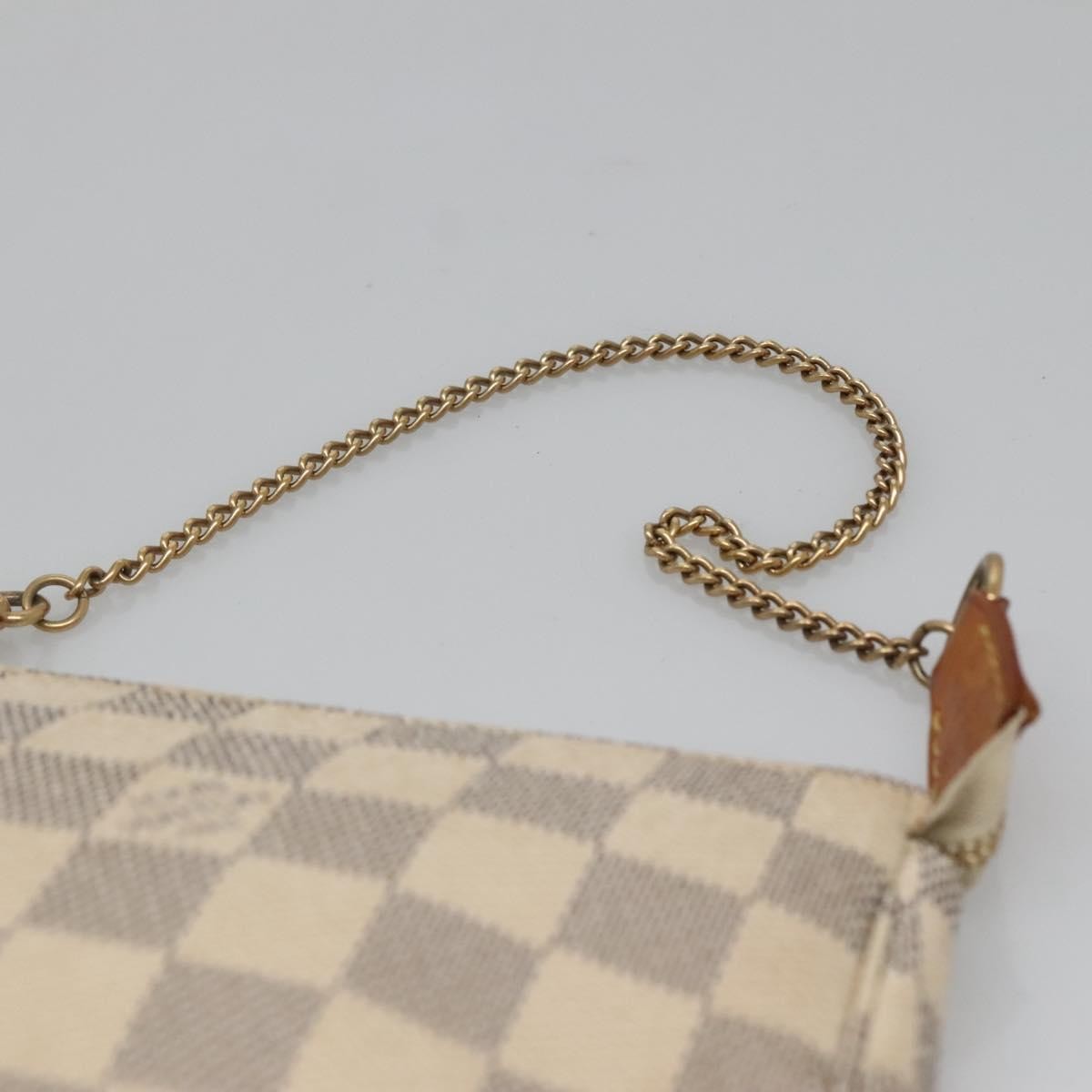 Louis Vuitton Pochette Accessoires Damier, WHITE, CANVAS, Clutche & pouche