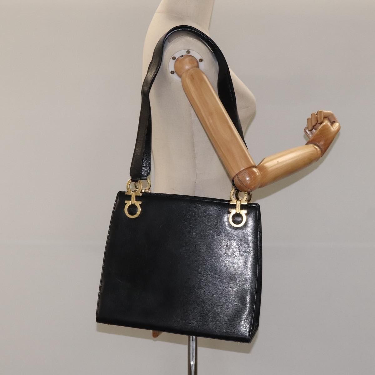 Salvatore Ferragamo Gancini Shoulder Bag Leather, BLACK, LEATHER, Shoulder bag