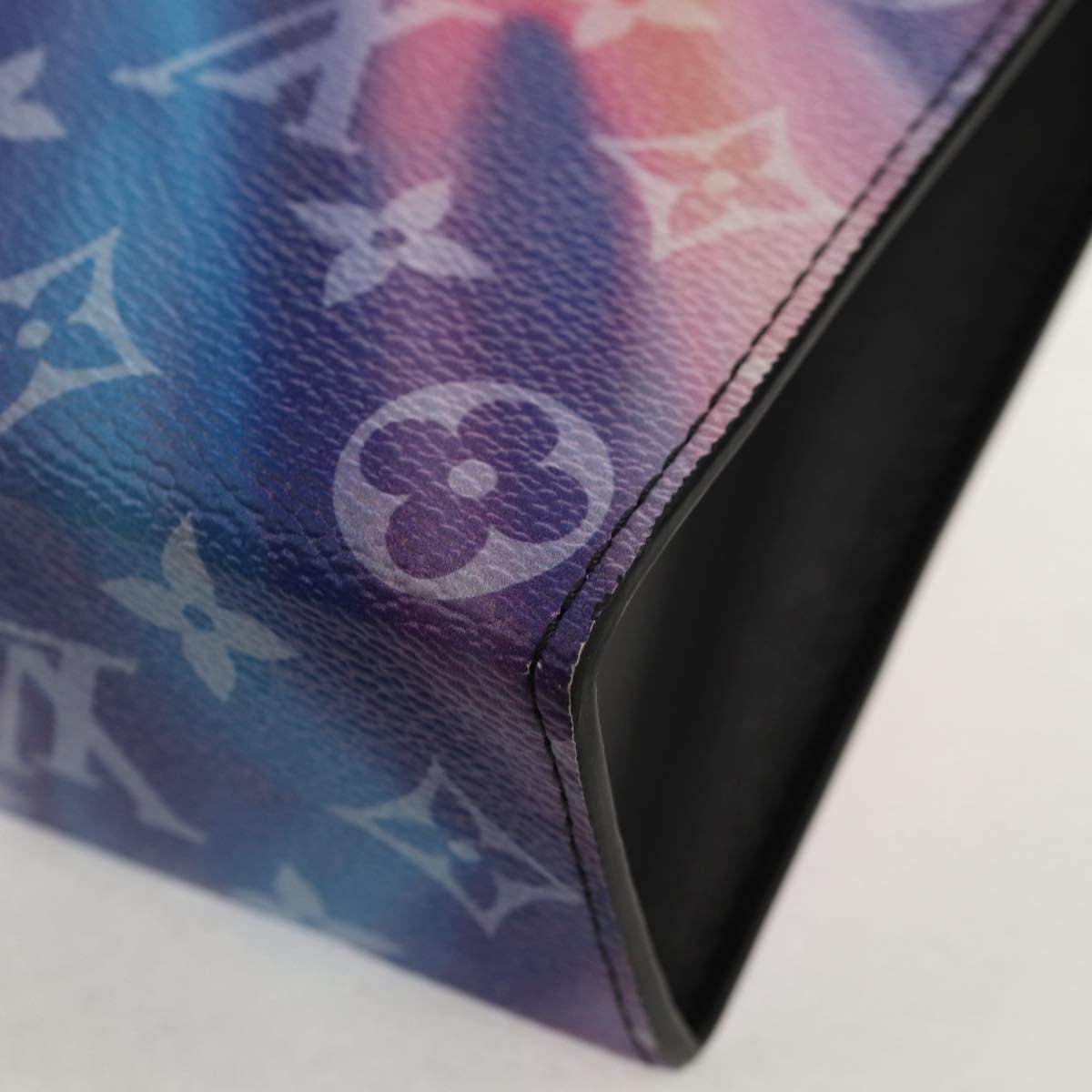 Louis Vuitton Pochette Voyage Limited Edition Monogram Sunset Canvas, MULTICOLOUR, CANVAS, Clutche & pouche