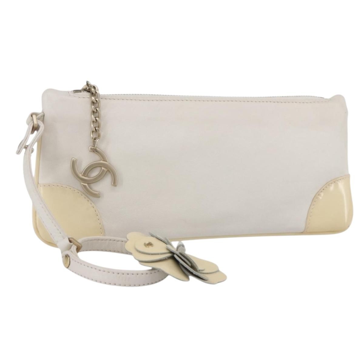 Chanel Camellia Clutch Bag Leather, ECRU, LEATHER, Clutche & pouche