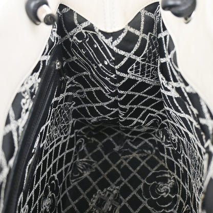 Chanel Essential 31 Rue Cambon Shopping Tote Leather, WHITE, LEATHER, Tote bag