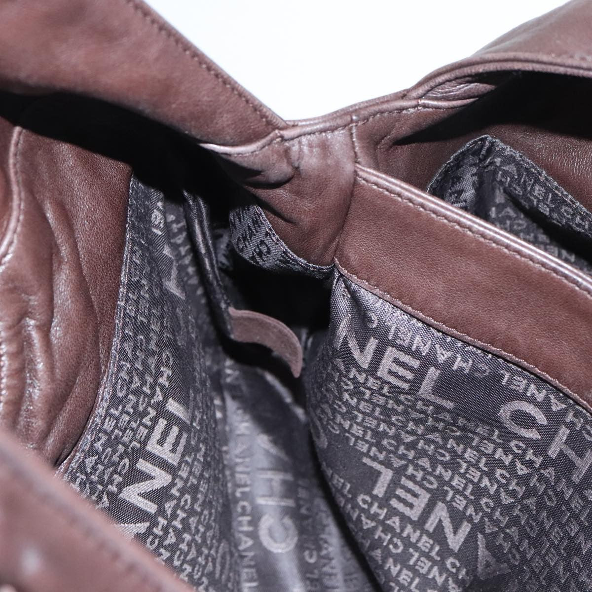 Chanel Vintage Chain Around Shoulder Bag Leather, BROWN, LEATHER, Shoulder bag