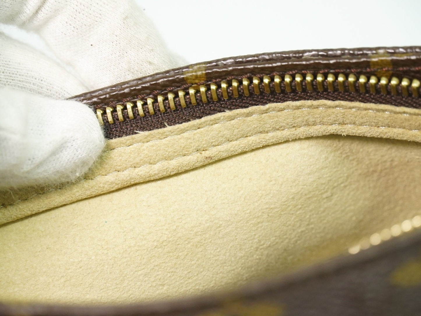 Louis Vuitton Looping Handbag Monogram Canvas, BROWN, CANVAS, Shoulder bag