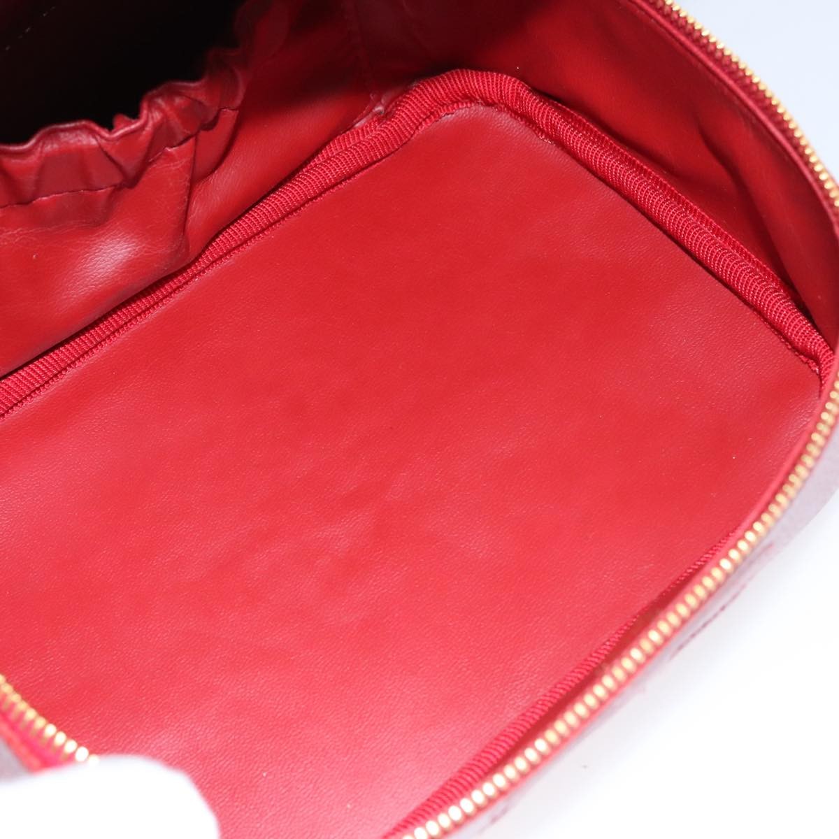 Chanel Vintage Timeless Cosmetic Case Caviar, RED, LEATHER, Clutche & pouche