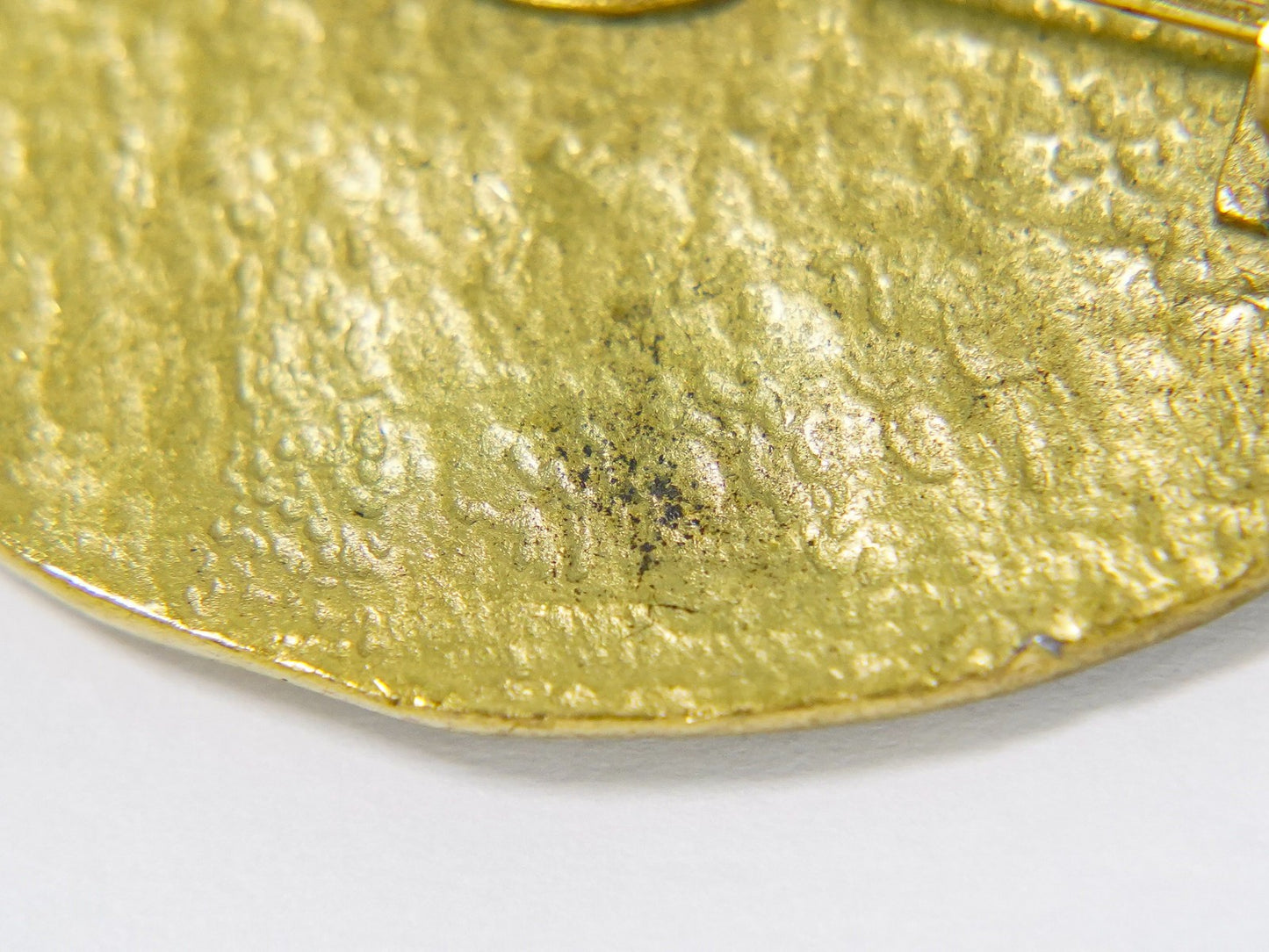 Chanel CC Brooch Metal, GOLD, GOLD_PLATED, Brooch