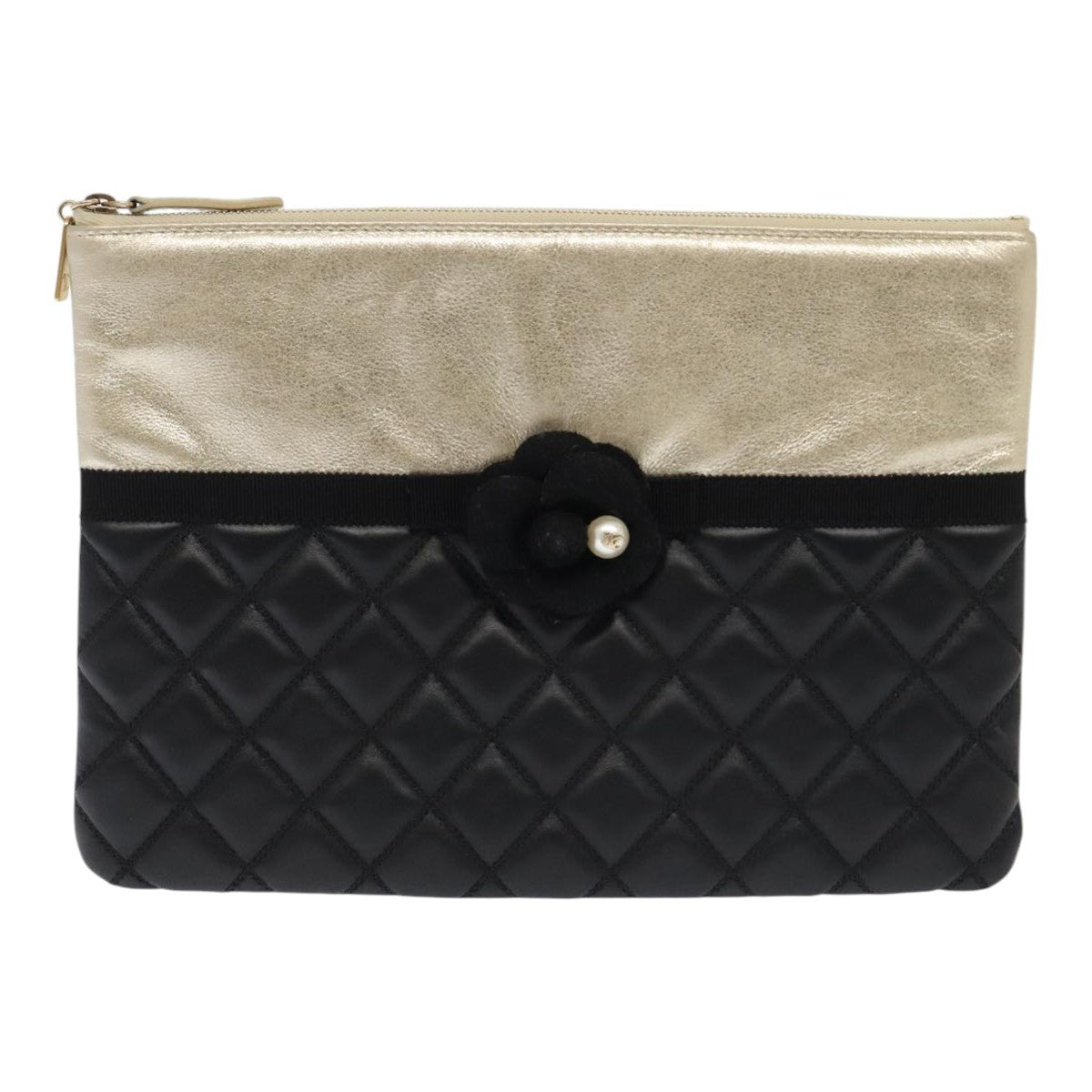 Chanel Pearl O Case Clutch Quilted Lambskin and Calfskin, BLACK, LEATHER, Clutche & pouche