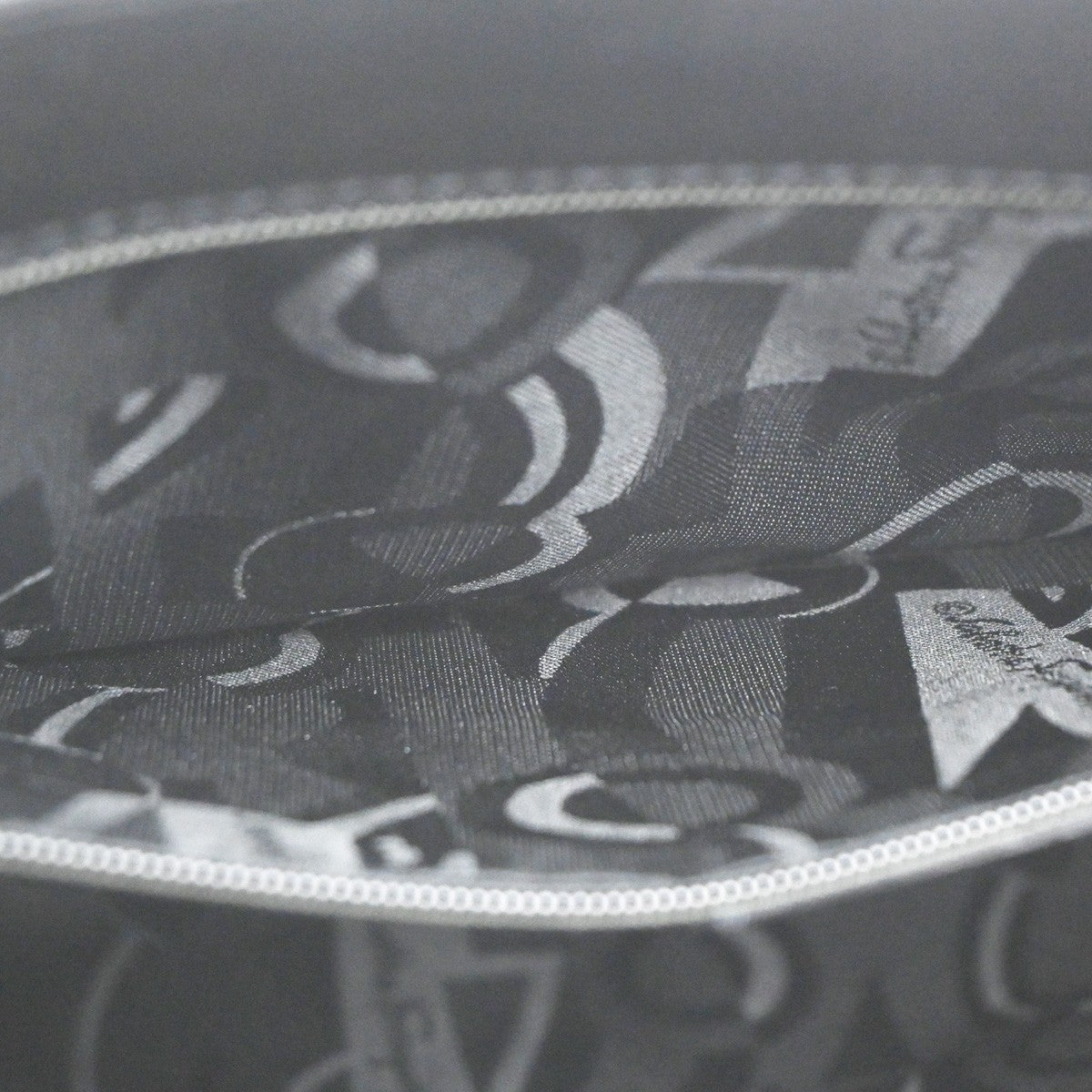 Salvatore Ferragamo Vala tote Leather, BLACK, LEATHER, Tote bag