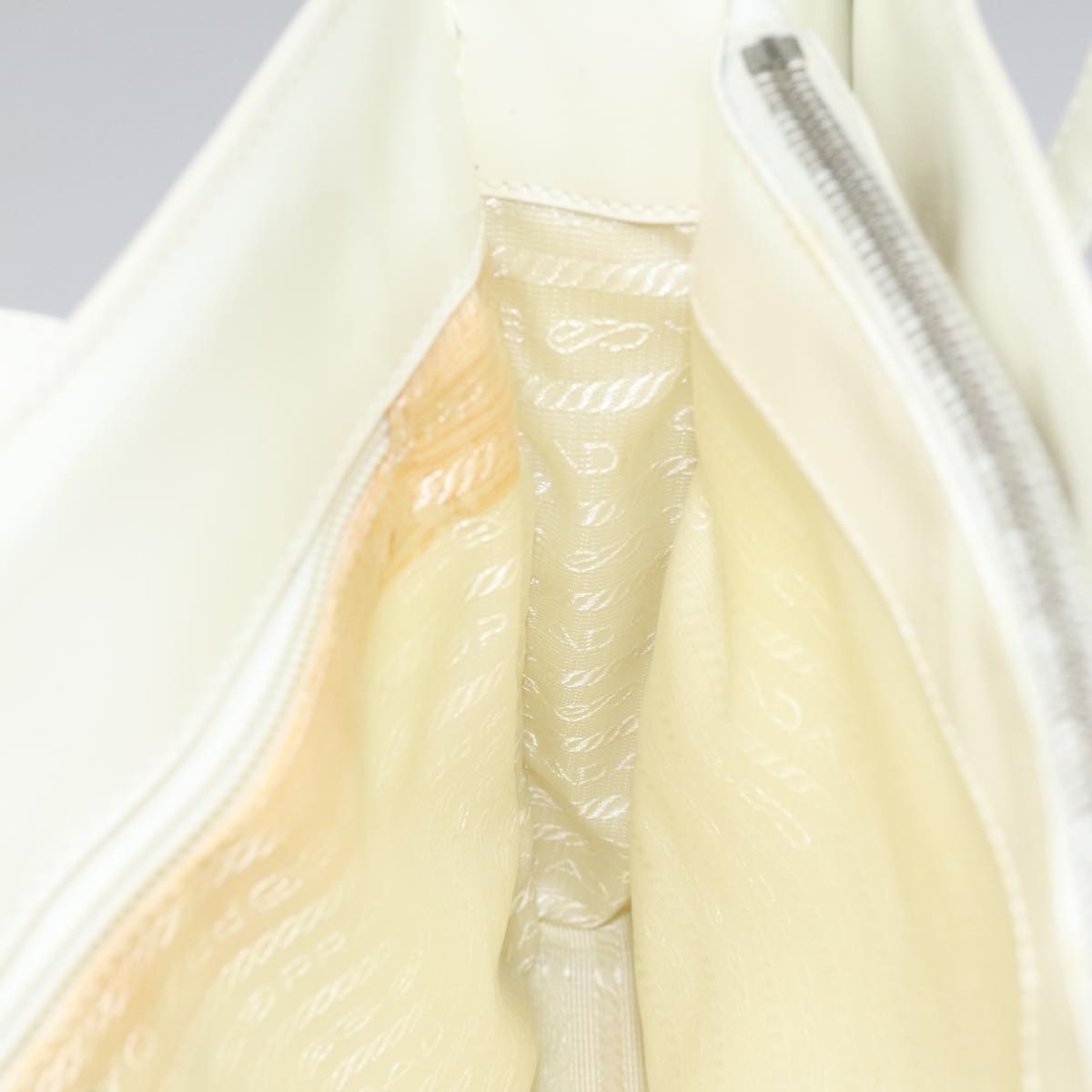 Prada Vintage Handbag Patent leather, WHITE, PATENT_LEATHER, Handbag