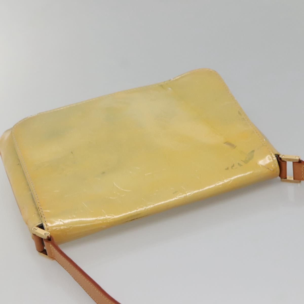 Louis Vuitton Thompson Street Handbag Monogram Vernis, BEIGE, PATENT_LEATHER, Shoulder bag