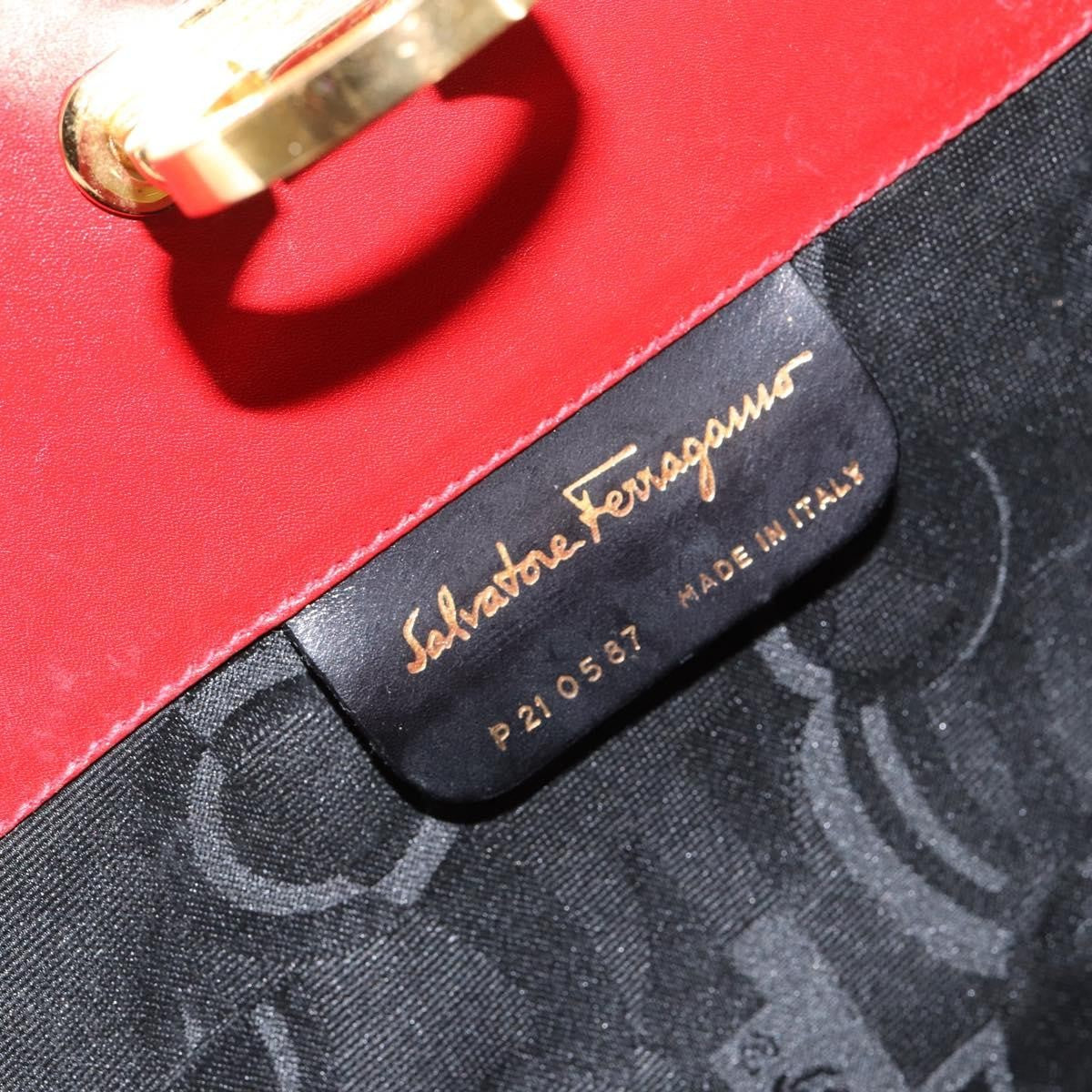 Salvatore Ferragamo Vintage Gancini Chain Shoulder Bag Leather, RED, LEATHER, Shoulder bag