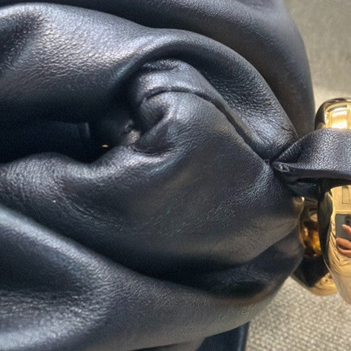 Bottega Veneta The Chain Pouch Leather, BLACK, LEATHER, Shoulder bag