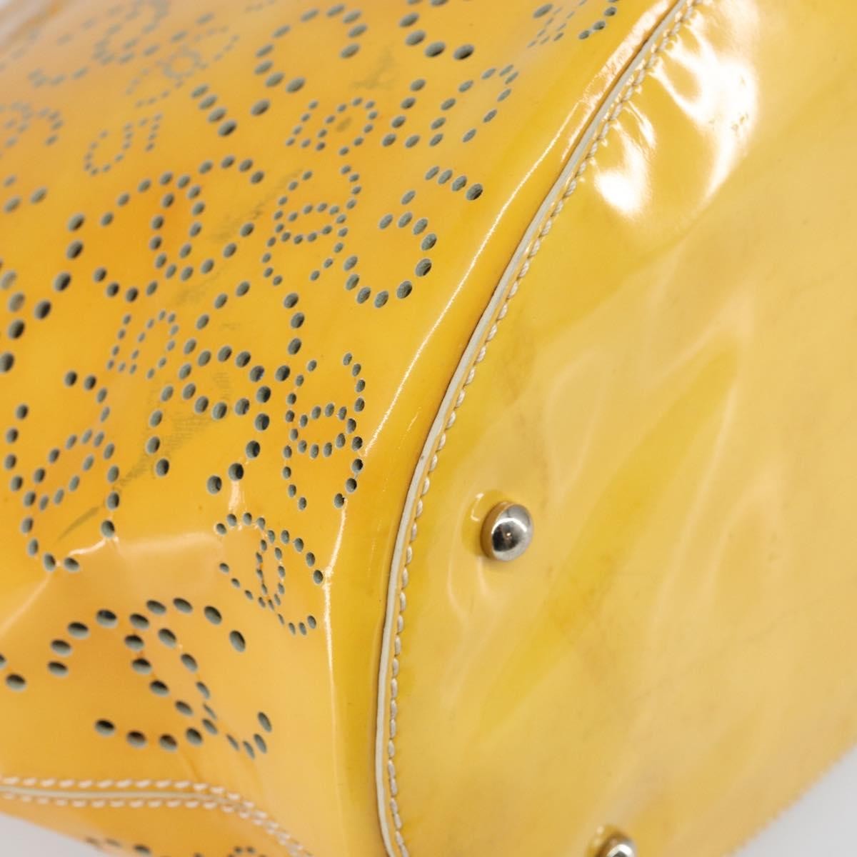 Chanel CC No.5 Shopping Tote Perforated Patent, YELLOW, PATENT_LEATHER, Tote bag