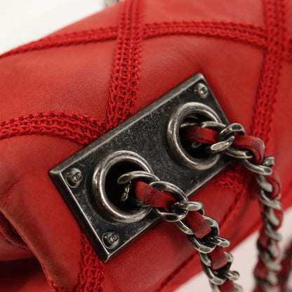 Chanel Diamond Stitch Chain Flap Bag Quilted Iridescent Calfskin, RED, LEATHER, Shoulder bag