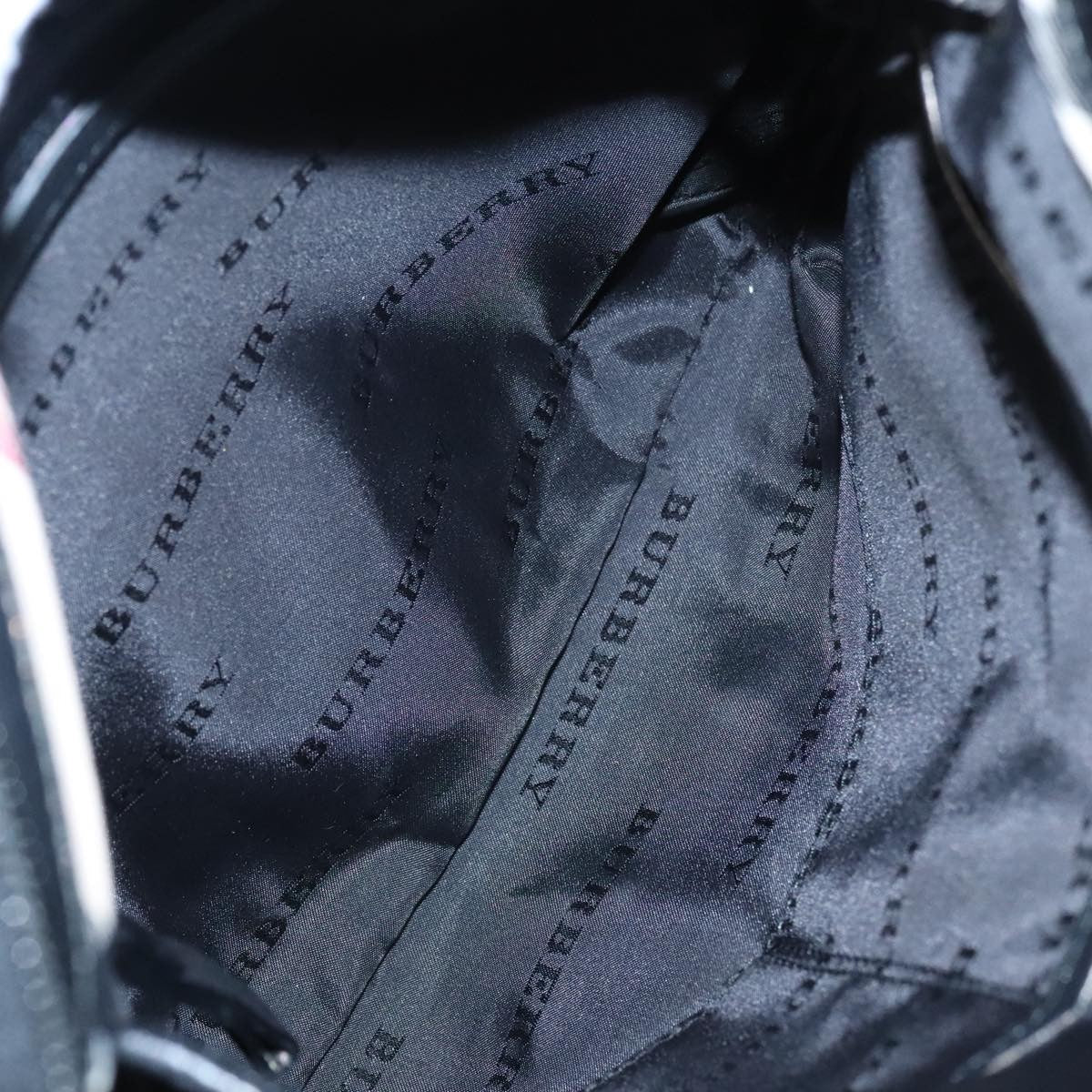 Burberry Zip Top Messenger Nylon, BLACK, NYLON, Shoulder bag