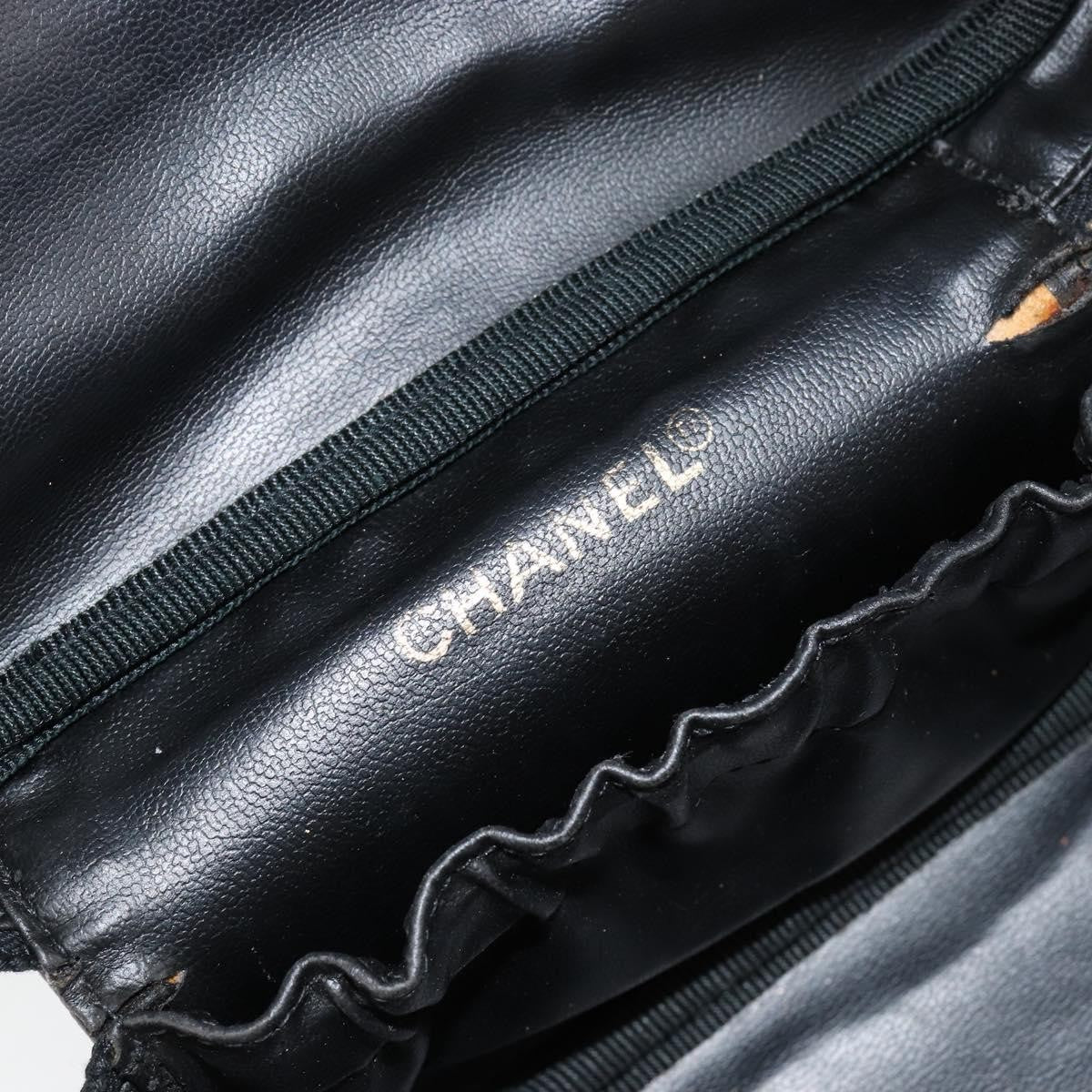 Chanel Vintage Cosmetic Case Leather, BLACK, LEATHER, Clutche & pouche