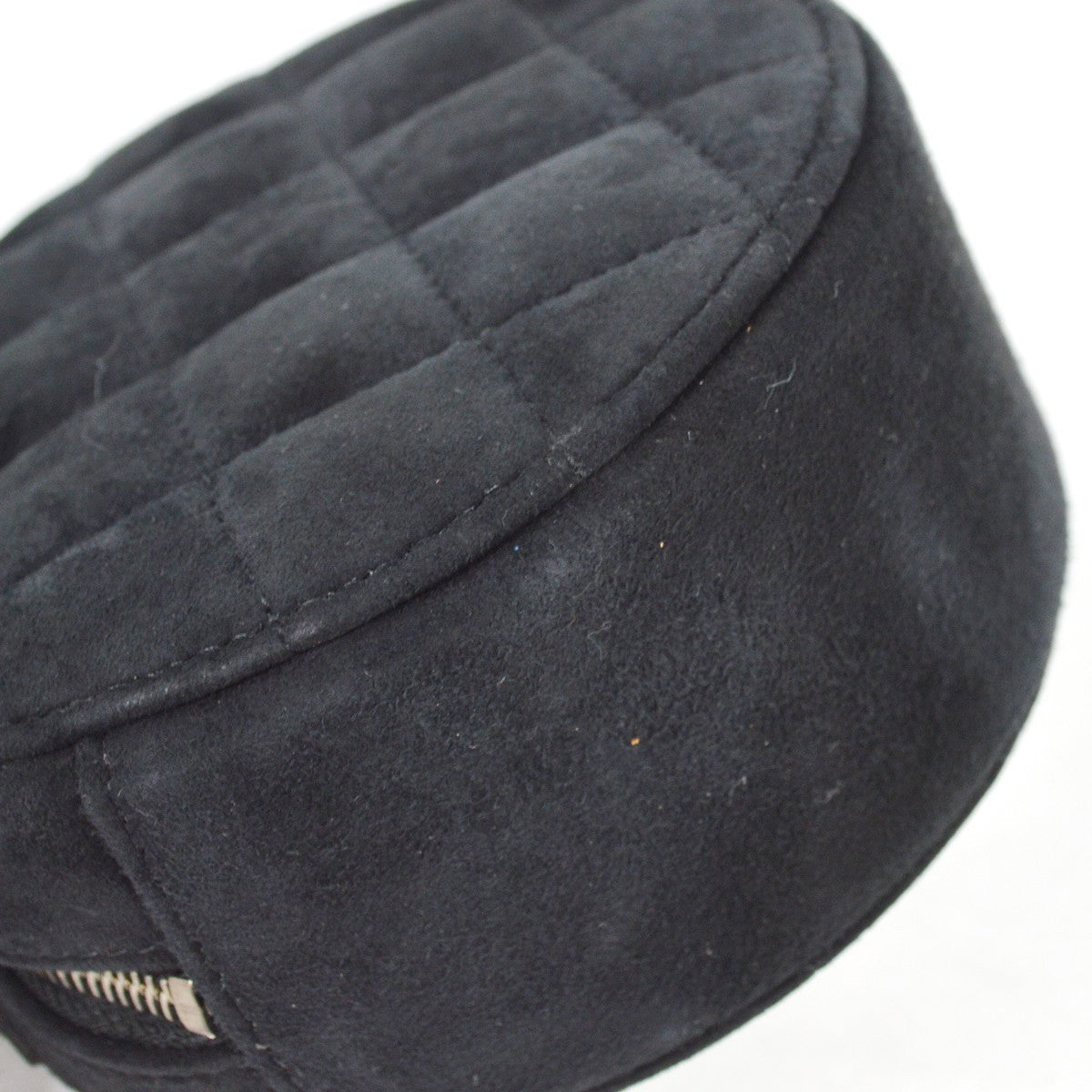 Chanel Star Round Clutch with Chain Quilted Suede with Crystal Embellished Charms, BLACK, SUEDE, Clutche & pouche