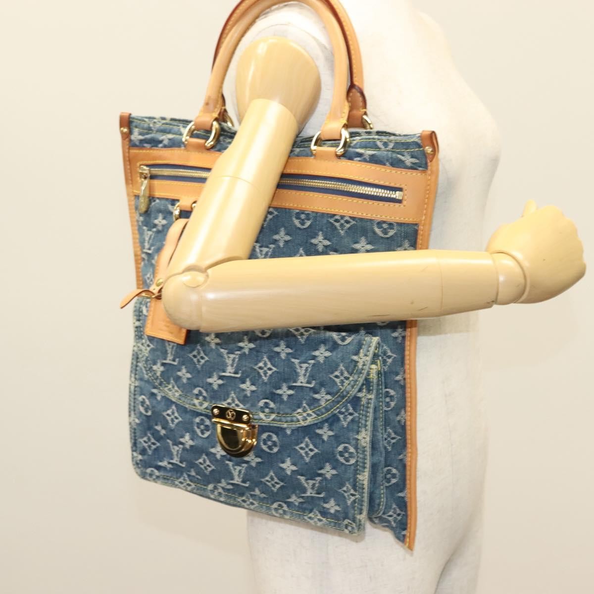 Louis Vuitton Baggy grand modèle Denim, BLUE, DENIM_JEANS, Handbag