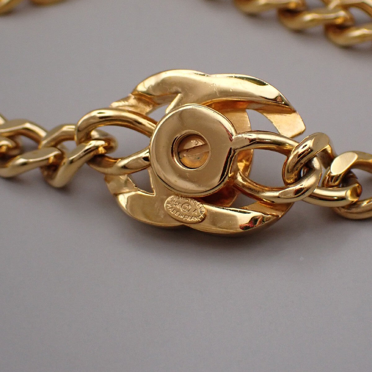 Chanel Vintage Turnlock Reissue Chain Necklace Metal, Gold, Gold Plated, Necklace
