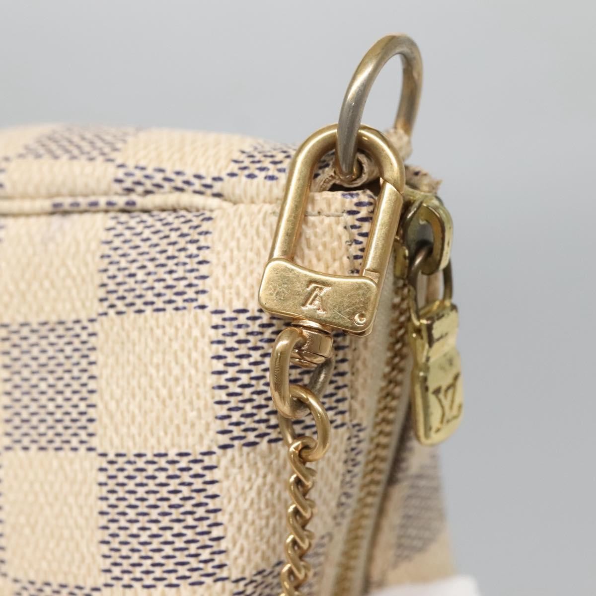 Louis Vuitton Pochette Accessoires Damier, WHITE, CANVAS, Clutche & pouche