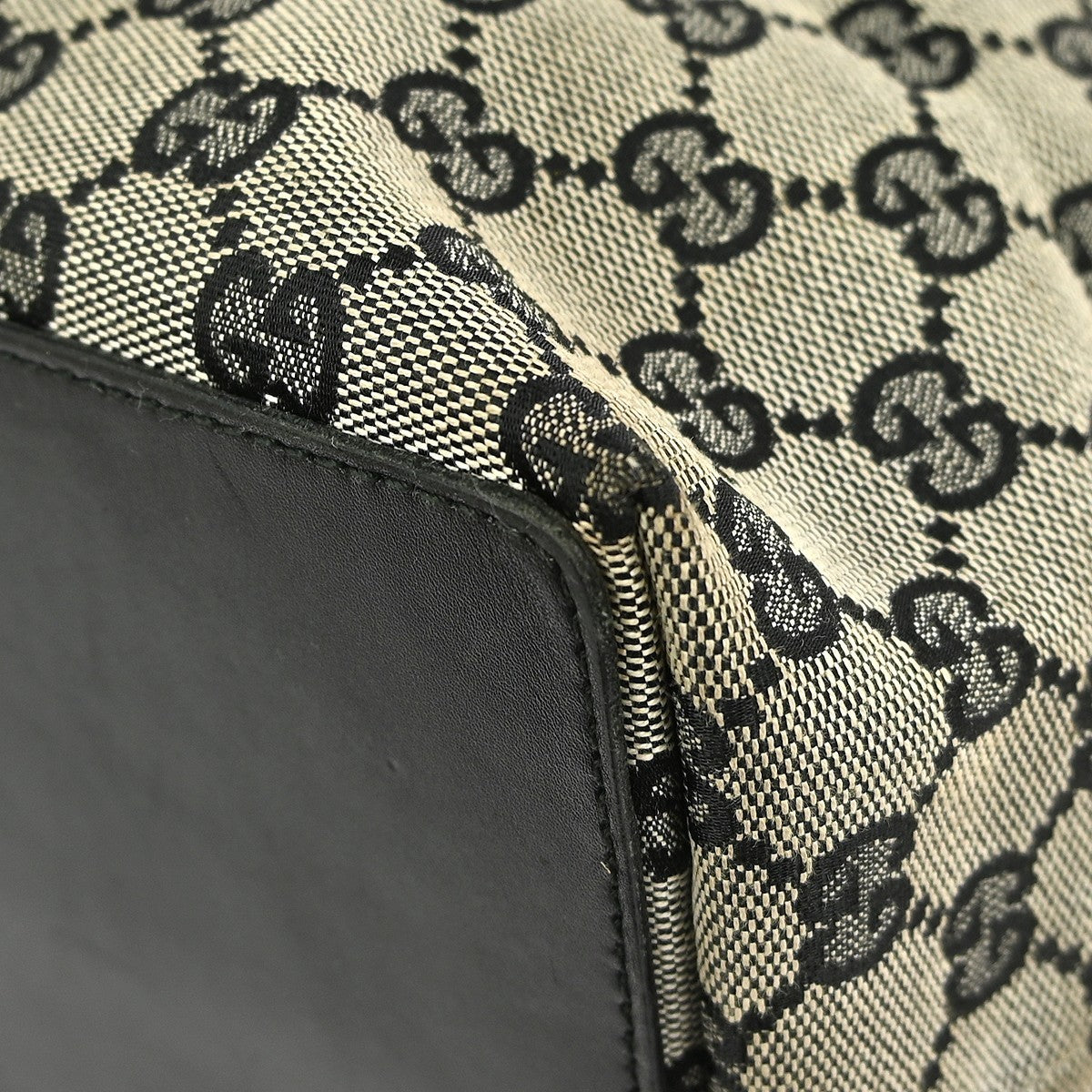 Gucci Vintage Bucket Shopping Tote GG Canvas, BLACK, CANVAS, Tote bag