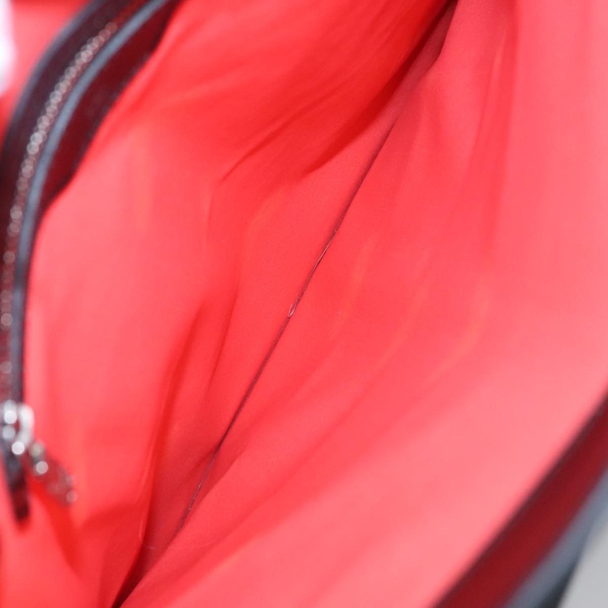 Louis Vuitton Epi Stretch Silver Fizz handbag Epi Stretch, BLACK, LEATHER, Handbag