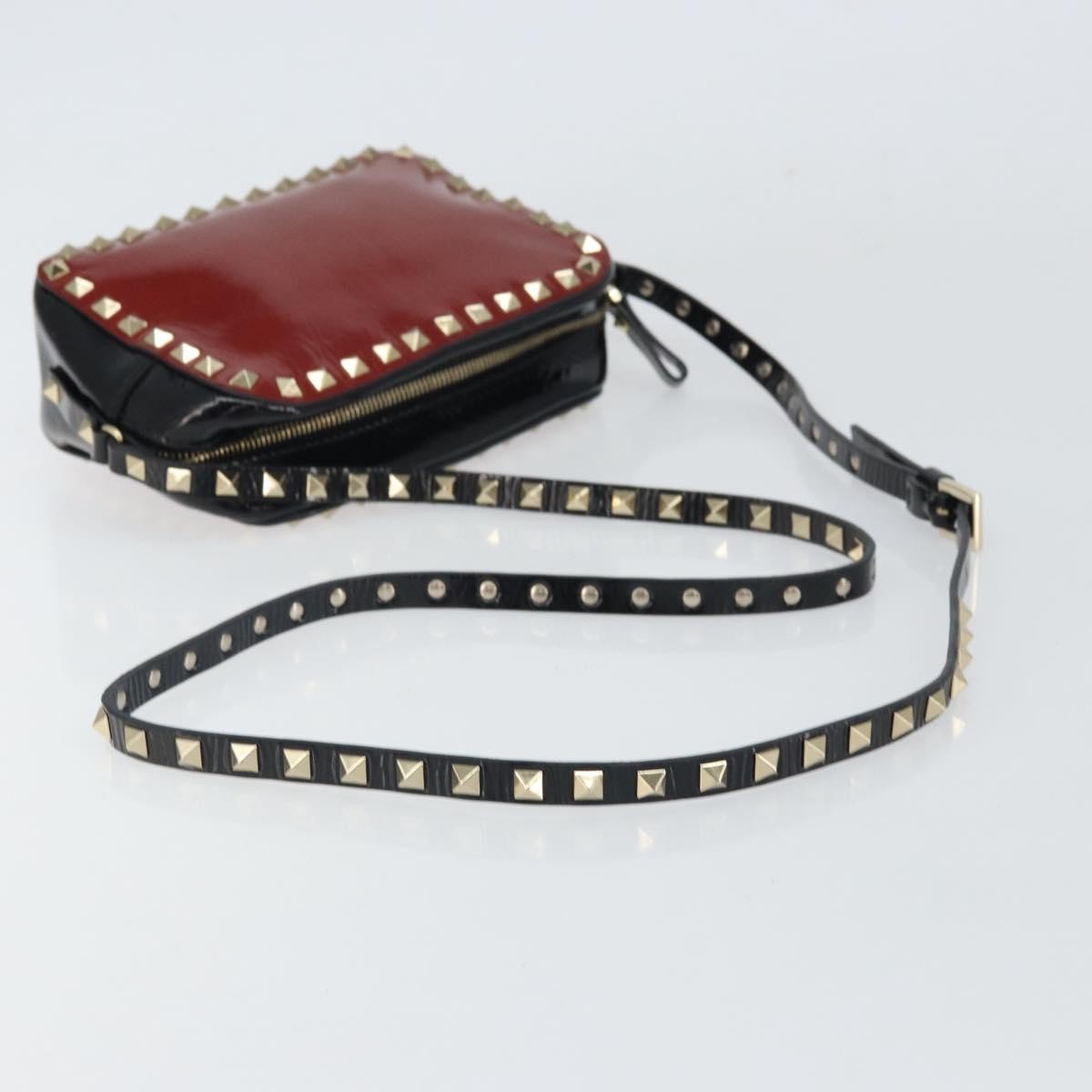 Valentino Garavani Rockstud Chain Camera Crossbody Bag Patent leather, RED, PATENT_LEATHER, Clutche & pouche