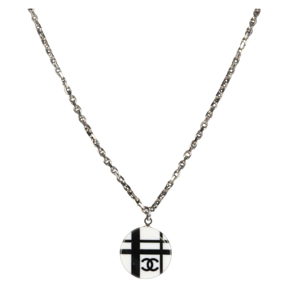 Chanel Vintage CC Pendant Long Necklace Metal, SILVER, METAL, Necklace