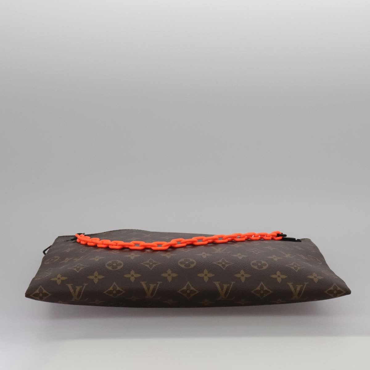 Louis Vuitton Solar Ray A4 Pouch Monogram Canvas, BROWN, CANVAS, Clutche & pouche