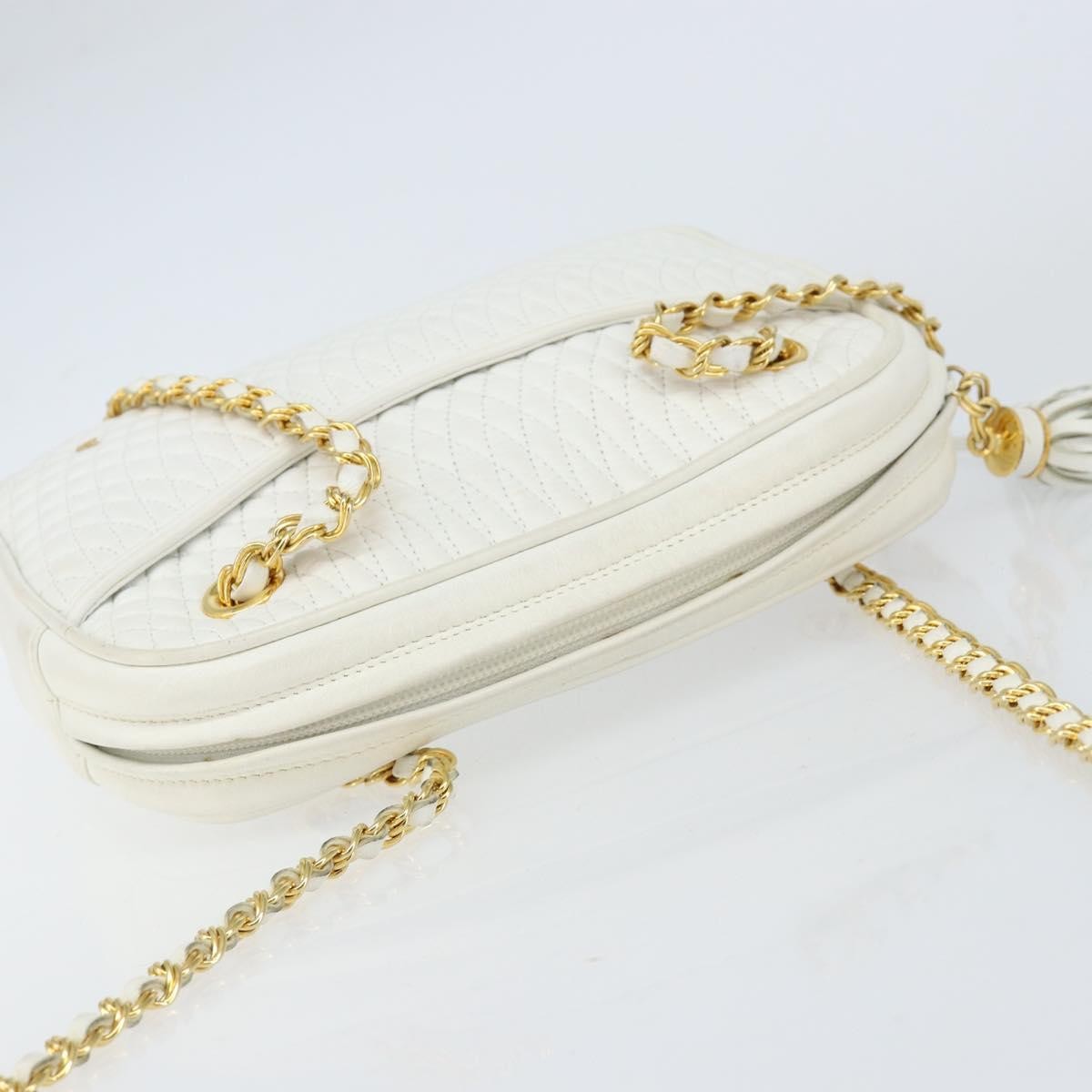Bally Vintage Chain Shoulder Bag Quilted Leather, WHITE, LEATHER, Shoulder bag