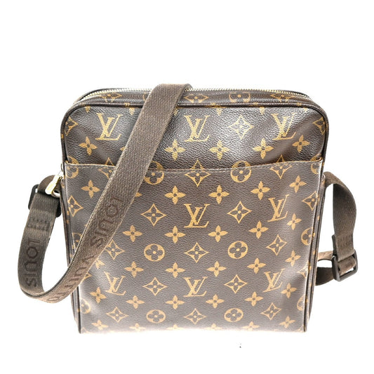 Louis Vuitton Trotteur Beaubourg Handbag Monogram Canvas, BROWN, CANVAS, Shoulder bag